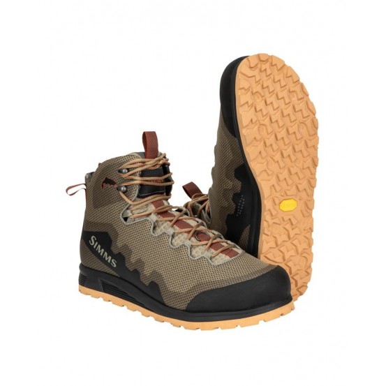 Bota Simms Flyweight Access Piedra Oscura