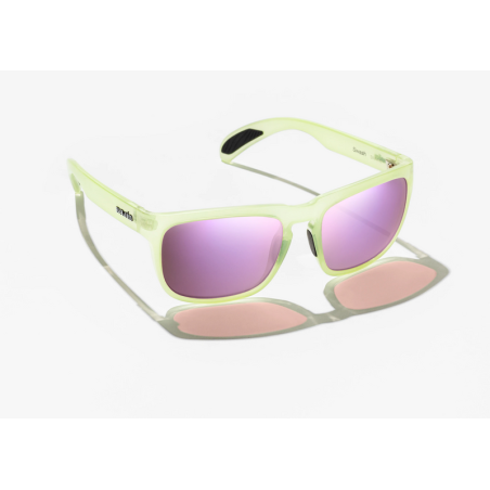 Bajio Sunglasses Swash Seafoam Gloss Frame - Polycarbonate Lens
