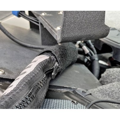 Evergreen Electric Wire Zip