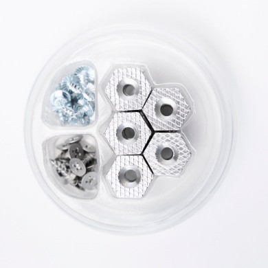 Grundens Hexagrip alloy cleat & carbide stud puck pack